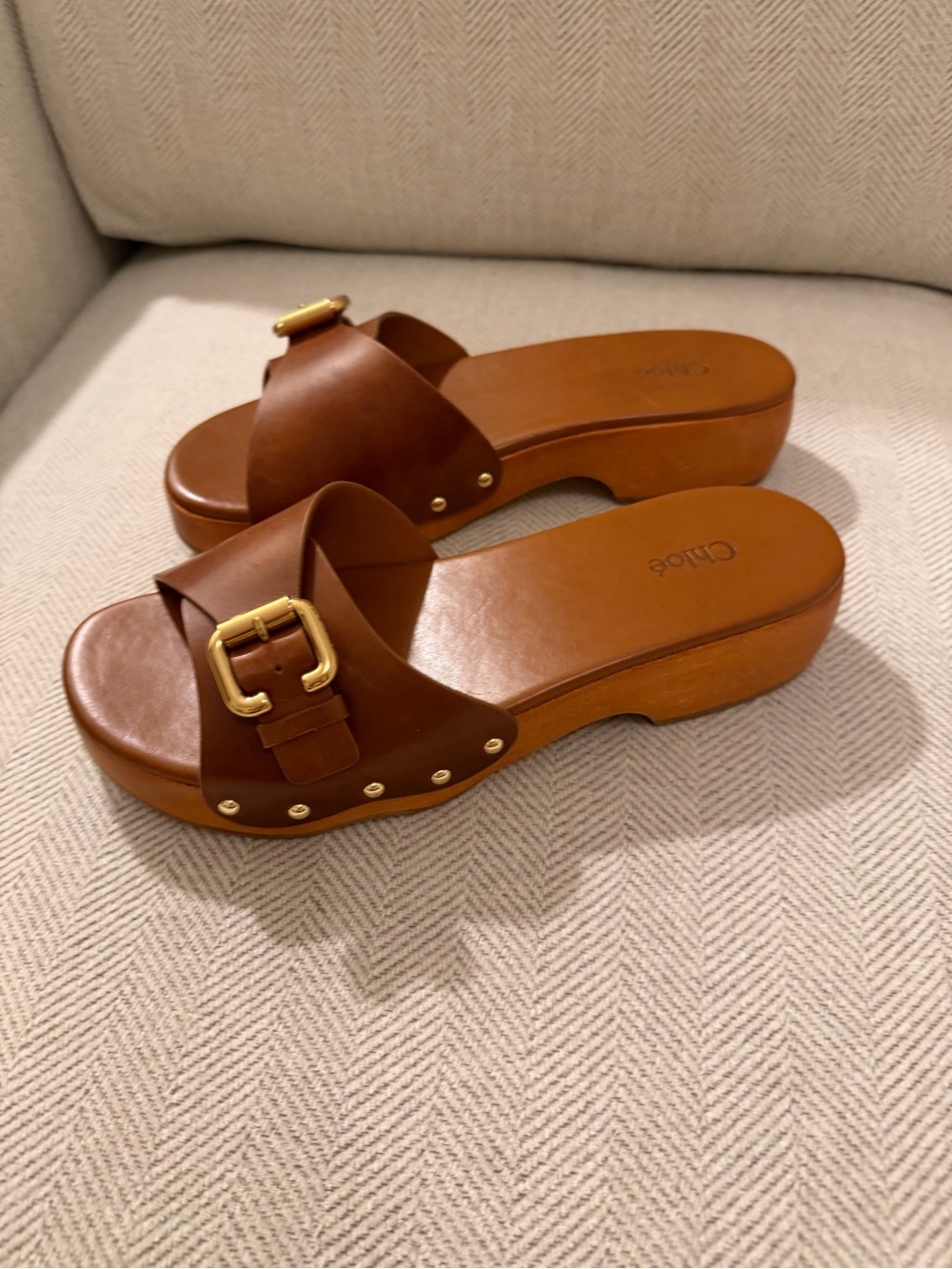 Chloé Brown Leather Platform Slide Sandals with Gold Buckle *flaw